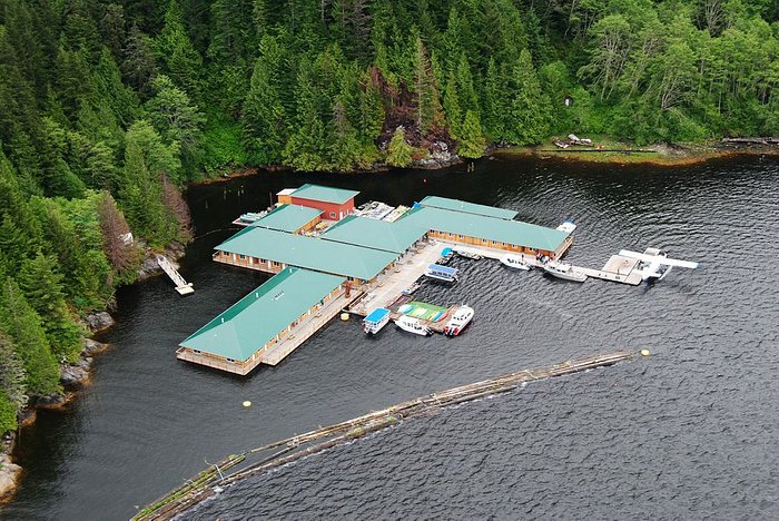 knight-inlet-lodge